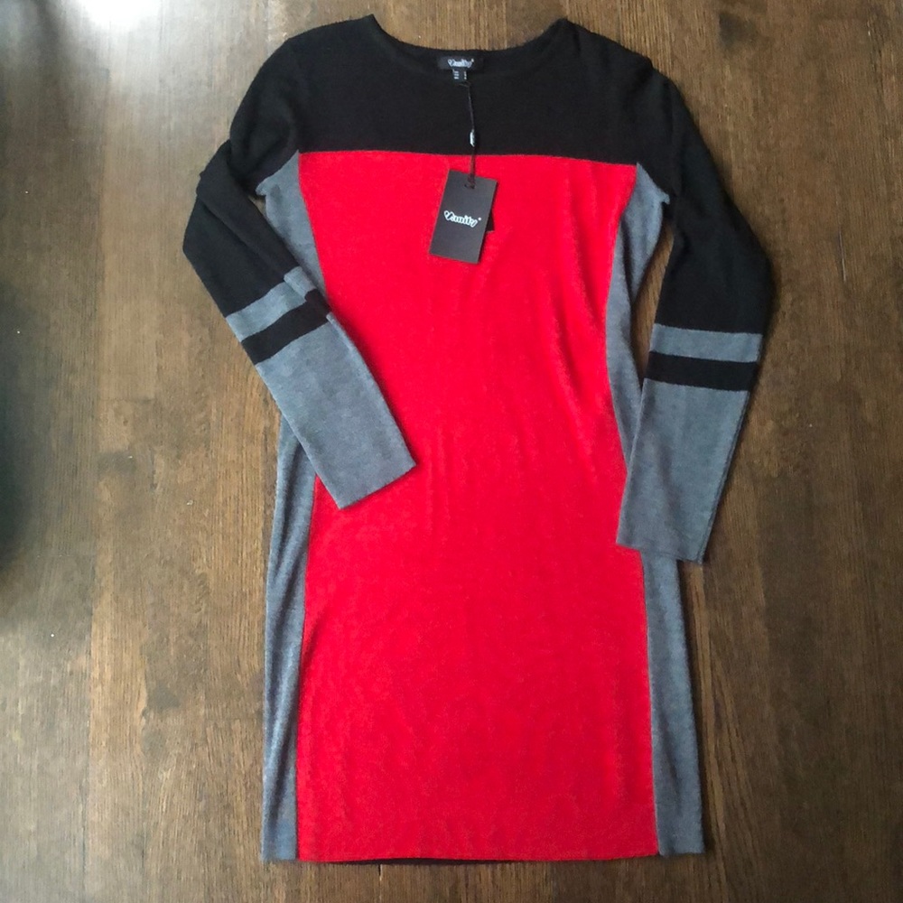 Multicolor long-sleeve sweater dress